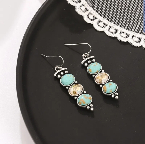 Vintage Thai Silver Turquoise Earrings - Picture 3 of 4